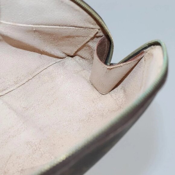 LOUIS VUITTON Monogram Trousse Demi Ronde Cosmetic Pouch M47520 LV Auth 131597 - Picture 12 of 16